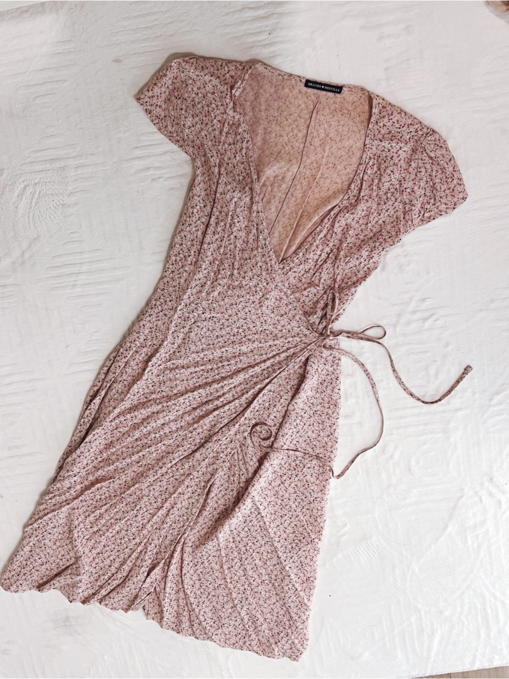 BRANDY MELVILLE light pink OS Floral midi Wrap Dress